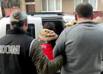 Balıkesir merkezli uluslararası dolandırıcılık operasyonu: 107 gözaltı