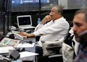 Borsa güne düşüşle başladı