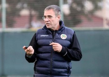 Ersun Yanal sistemi değiştiriyor