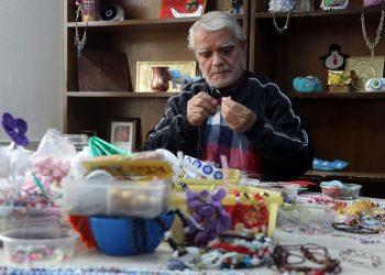 Huzurevi atölyesinde huzur buluyorlar