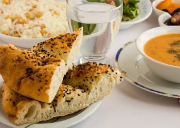 İftar sofrası zamlara yenik düştü