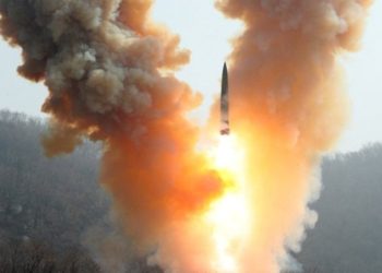 Kuzey Kore çok sayıda seyir füzesi fırlattı