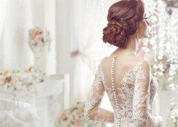 Sosyal medya bu gelinlik tartışmasını konuşuyor