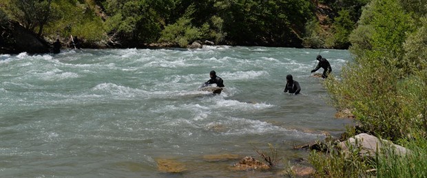 Tunceli’de Munzur Çayı’na düşen Engin Eroğlu aranıyor