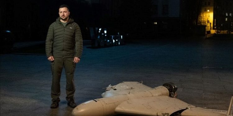 Zelenski: Rusya, Ukrayna’ya 20’den fazla İHA ve füzeyle saldırdı