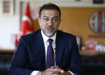 Antalyaspor Başkanı Sabri Gülel’den Galatasaray maçı öncesi açıklamalar