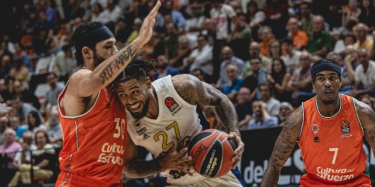 EuroLeague’de Fenerbahçe deplasmanda Valencia’ya teslim oldu